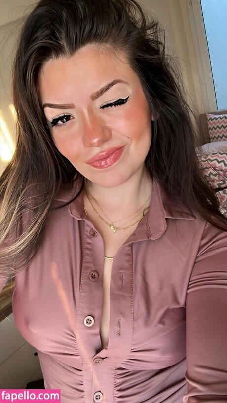 Simge Baranko lu pornstar nudes pic