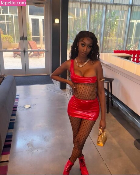 Nia Bia nudes actress images