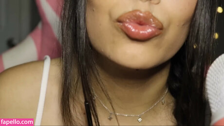 Tingly Asmr_ naked actress galleries