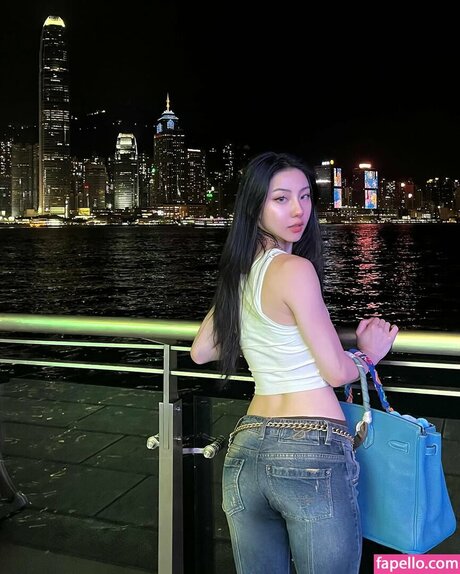 milf tits onlyfans hot porn image