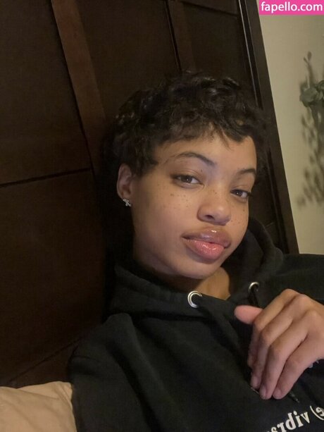 fansly onlyfans beautiful naked pics