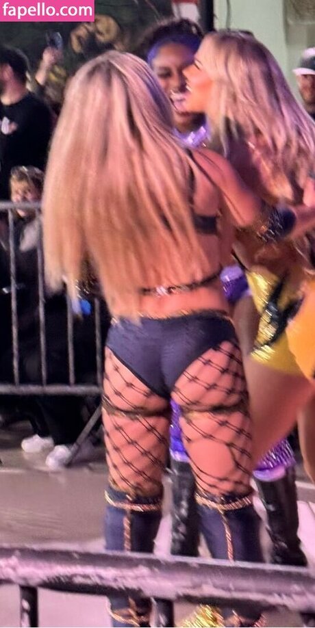 Thea Hail star adult image