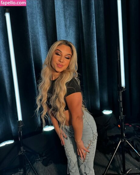 blowjob brunette onlyfans hd images