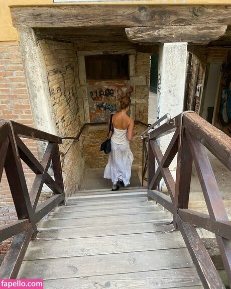 fart onlyfans hot nude photo