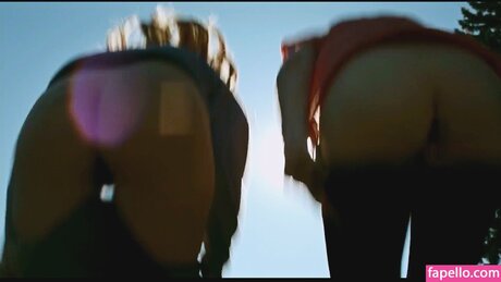 June Diane Raphael model perfect pics