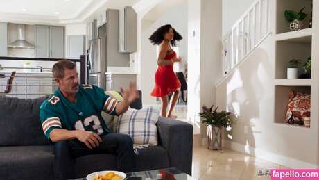 Nadia Jay naked pornstar image