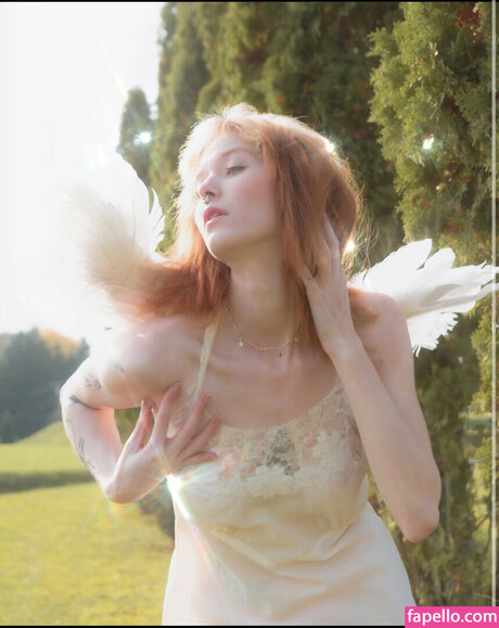 Imgiannasmith actress galleries