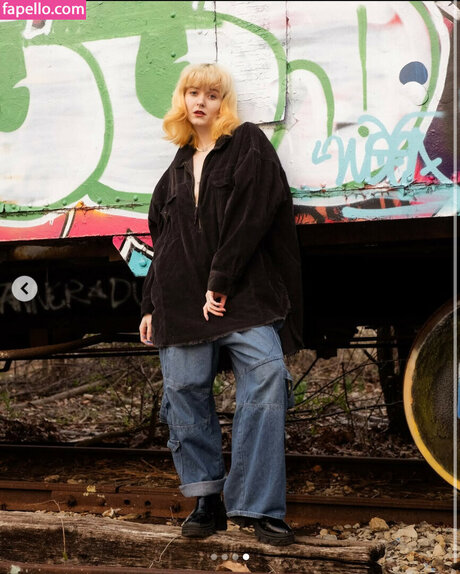 Imgiannasmith adult model images