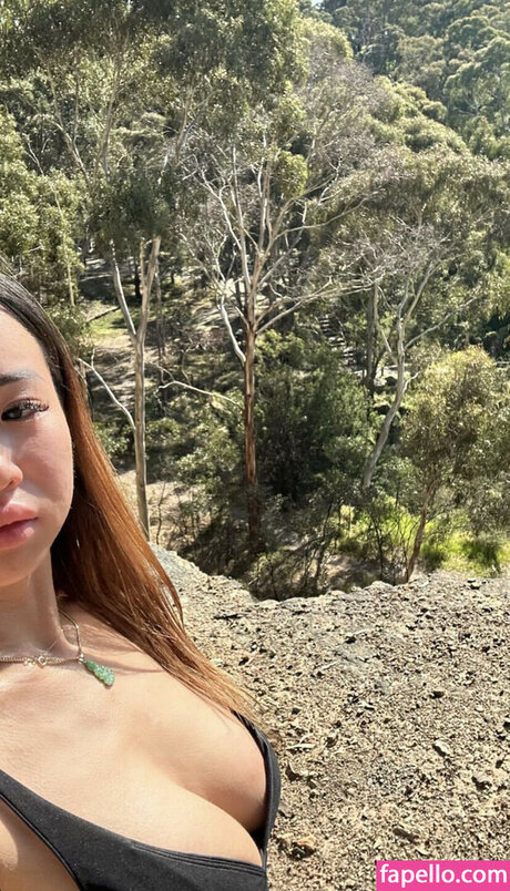 itsnickytran pretty pornstar pictures