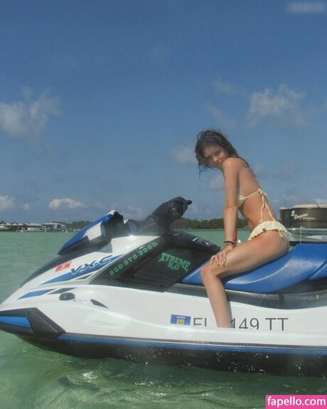 Skylar Martin exclusive actress photos