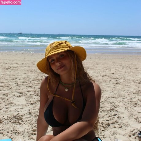 noadabushh model hd archive