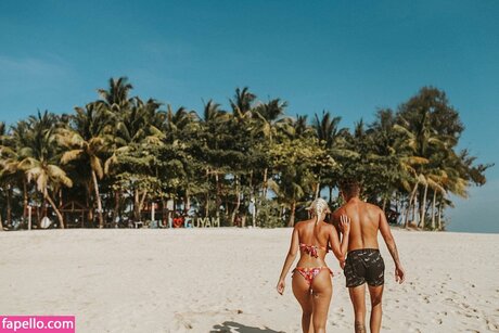 dabbleandtravel model high quality images