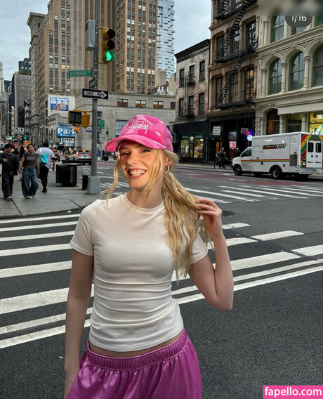 Esther Graf star nice pictures