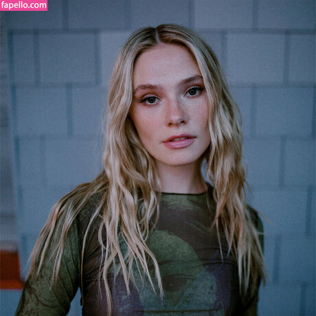 Esther Graf actress galleries