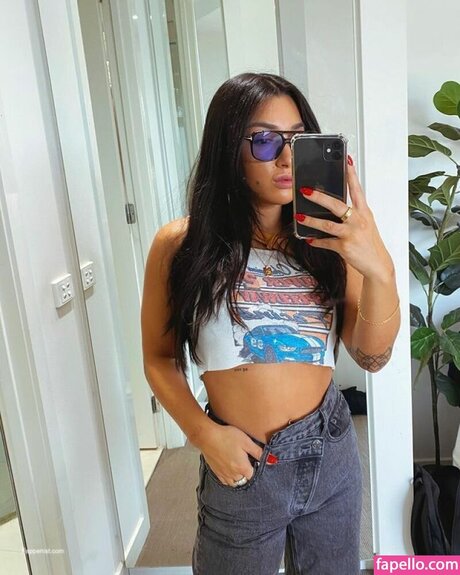 Ella Ding pornstar hd img