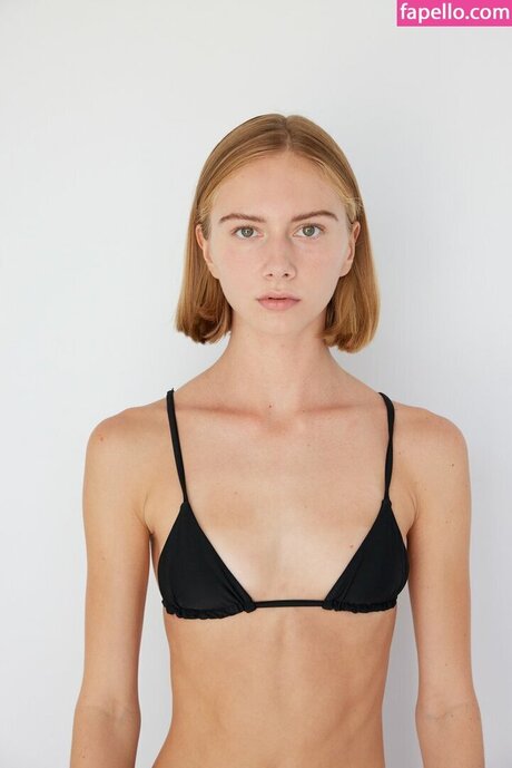 Keira Lhotan model pornographic galleries