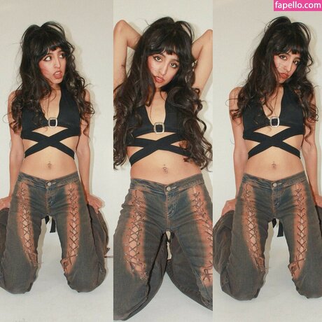 Aislinn Ritchie pornstar nice pic