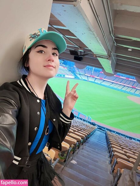 flat chested onlyfans hot porn pic