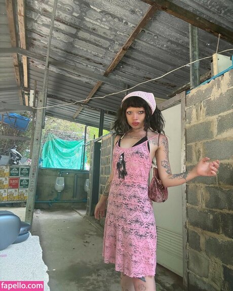 latex onlyfans naked gallery