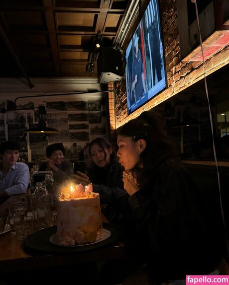 Momona Tamada naked model pictures