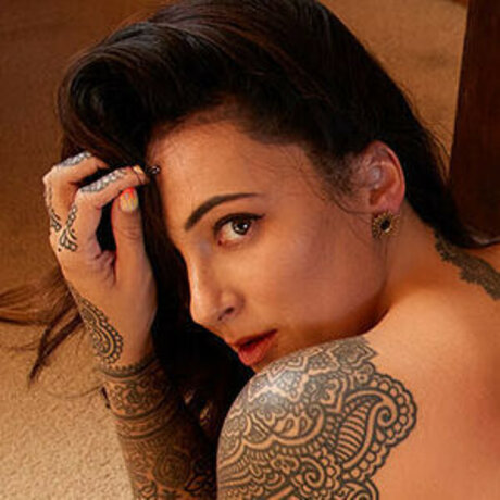 Alice Sey porn star img