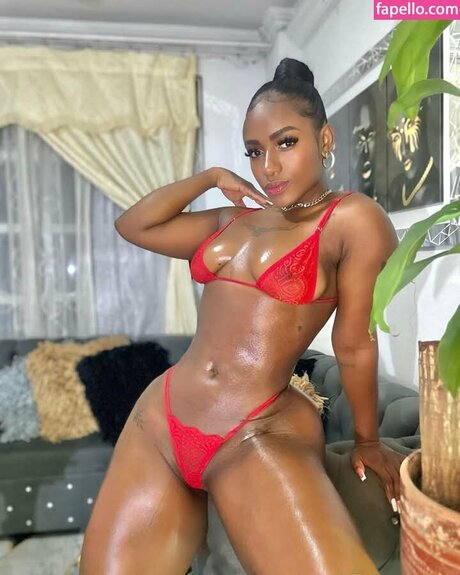 Yerimina nudes star photo