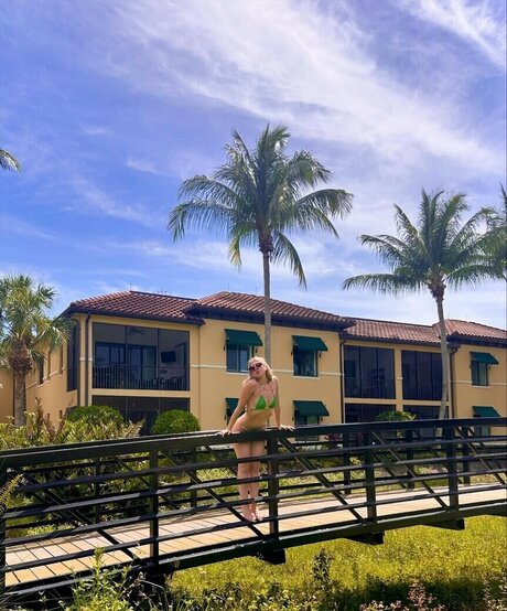 Sabrina Brier adult star pictures