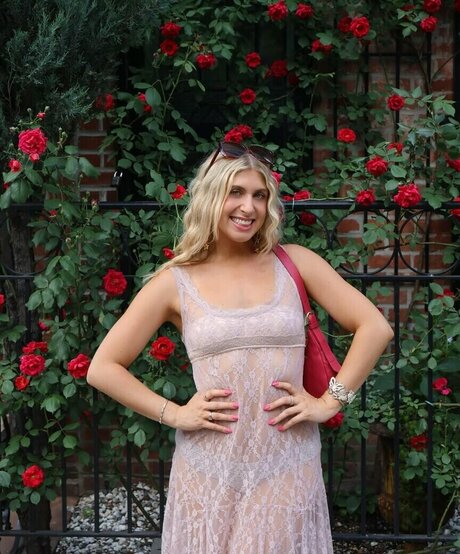 Sabrina Brier star free photos