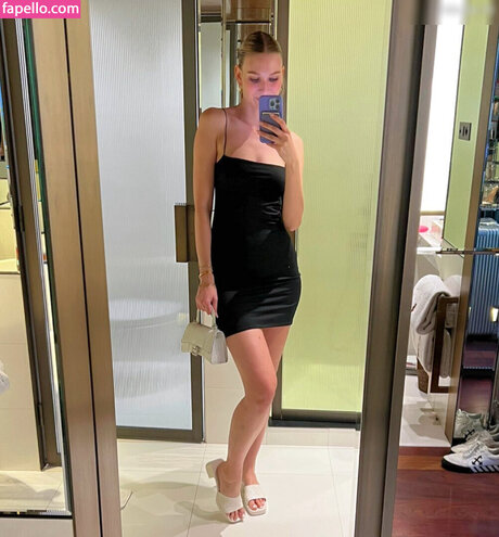 Carolin Niemczyk star pretty pics