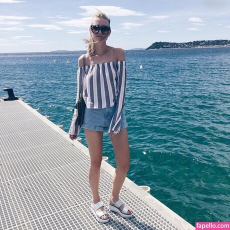 bikini nude onlyfans nudes pic