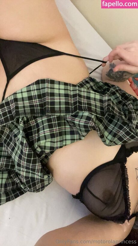 motorolaprincess pretty actress image