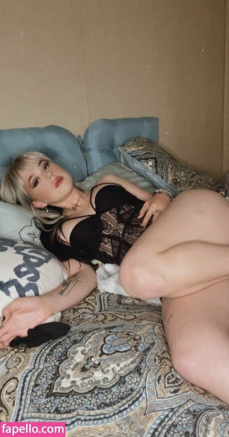 salemriin beautiful actress images