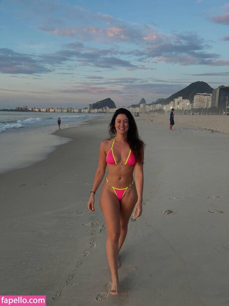 whereiskristen art actress gallery