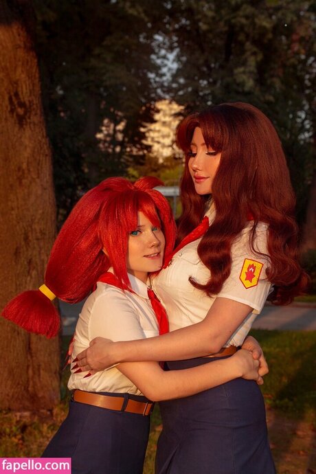 Elena Kyalviyainen sexy pornstar pictures