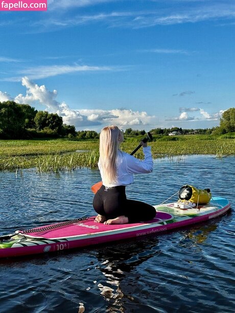 blonde natural onlyfans porno images