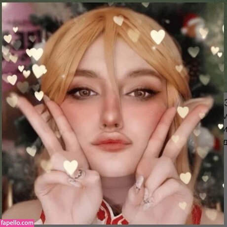 Elena Kyalviyainen exclusive star photos