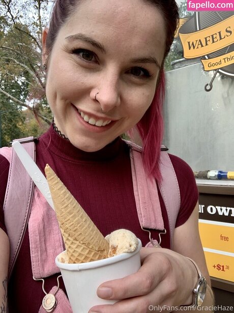 Gracie Haze sex pornstar pictures