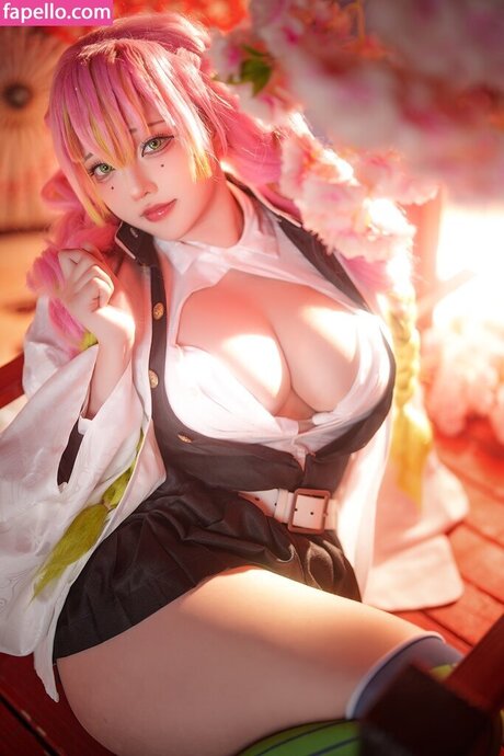 Takoma Yuyi pornstar adult photos