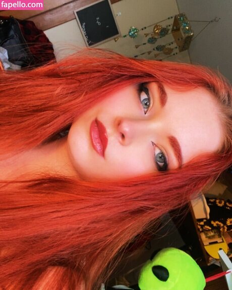 blizzy em porn model img