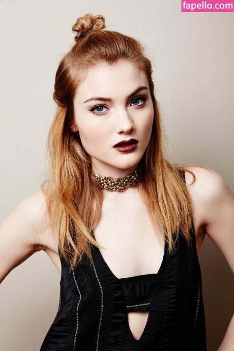 Skyler Samuels star porn galleries