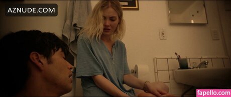 Skyler Samuels pretty pornstar images