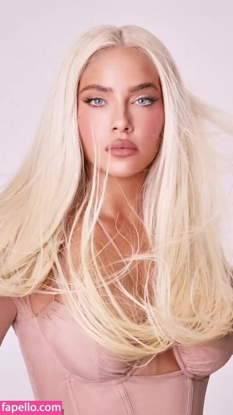 Olivia Pierson exclusive actress images