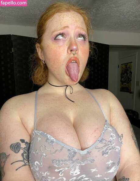 Bluetiernen perfect model pics