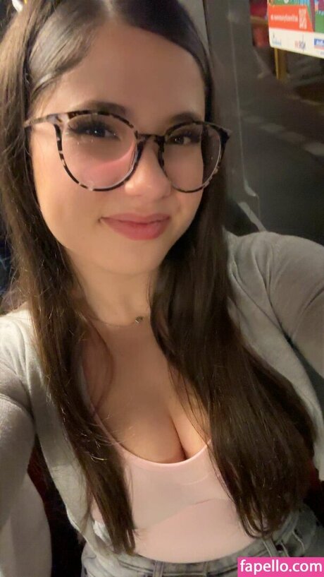 petite asian onlyfans naked images