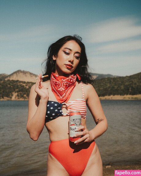 odetovenus model adult images