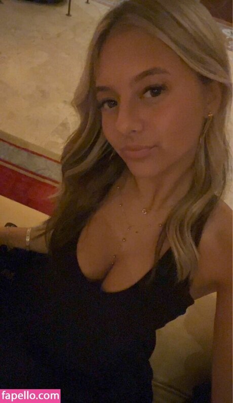 Karina Korobeynik pornstar sex img