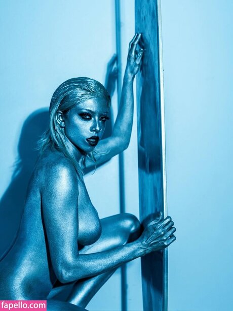 busty solo onlyfans hd pictures