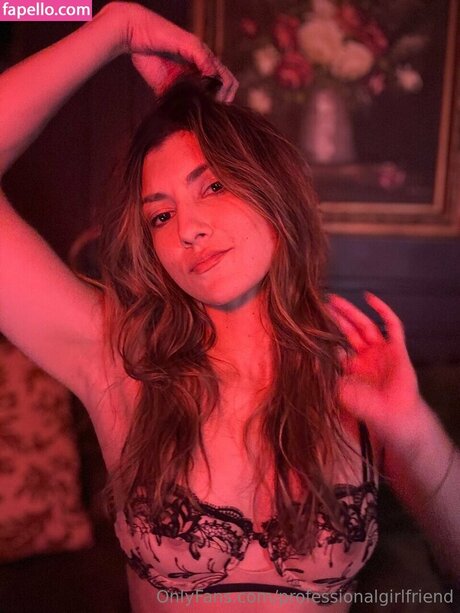 Gracie Canaan model xxx image