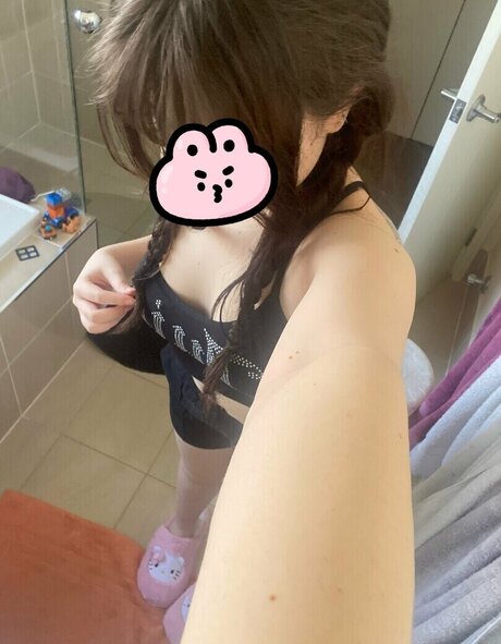 _tinynoob erotic pornstar photos