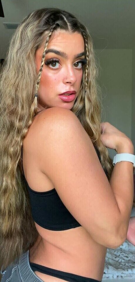 Sirena Linton nudes model archive